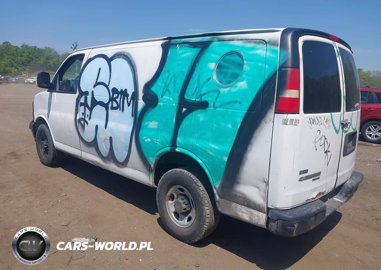 2011 Chevrolet Express 2500 Work Van VIN:1GCWGFFA0B1163950 - 3