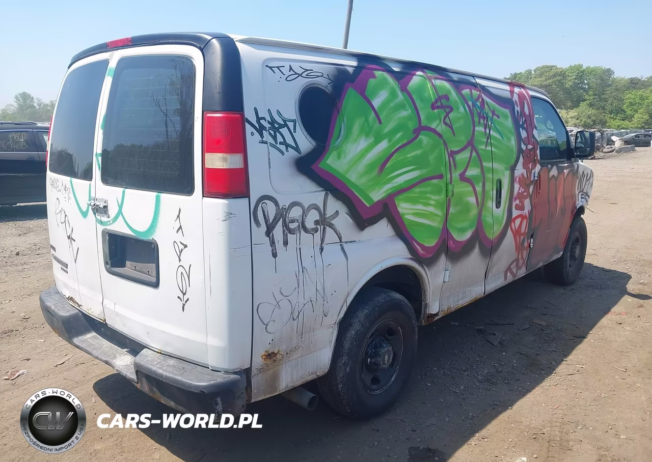 2011 Chevrolet Express 2500 Work Van VIN:1GCWGFFA0B1163950 - 4