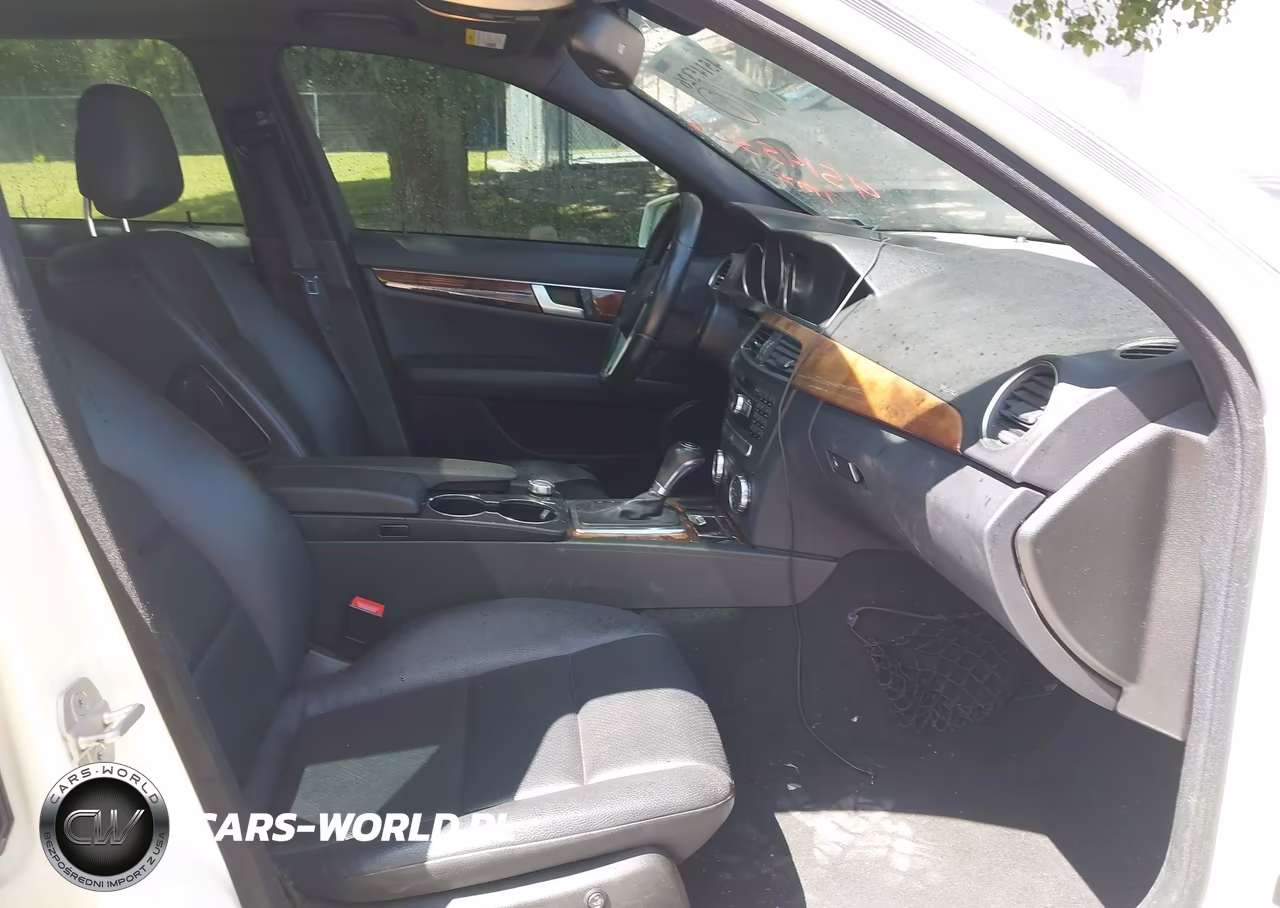 2012 Mercedes-Benz C 250 Sport VIN:WDDGF4HB5CR207886 - 5
