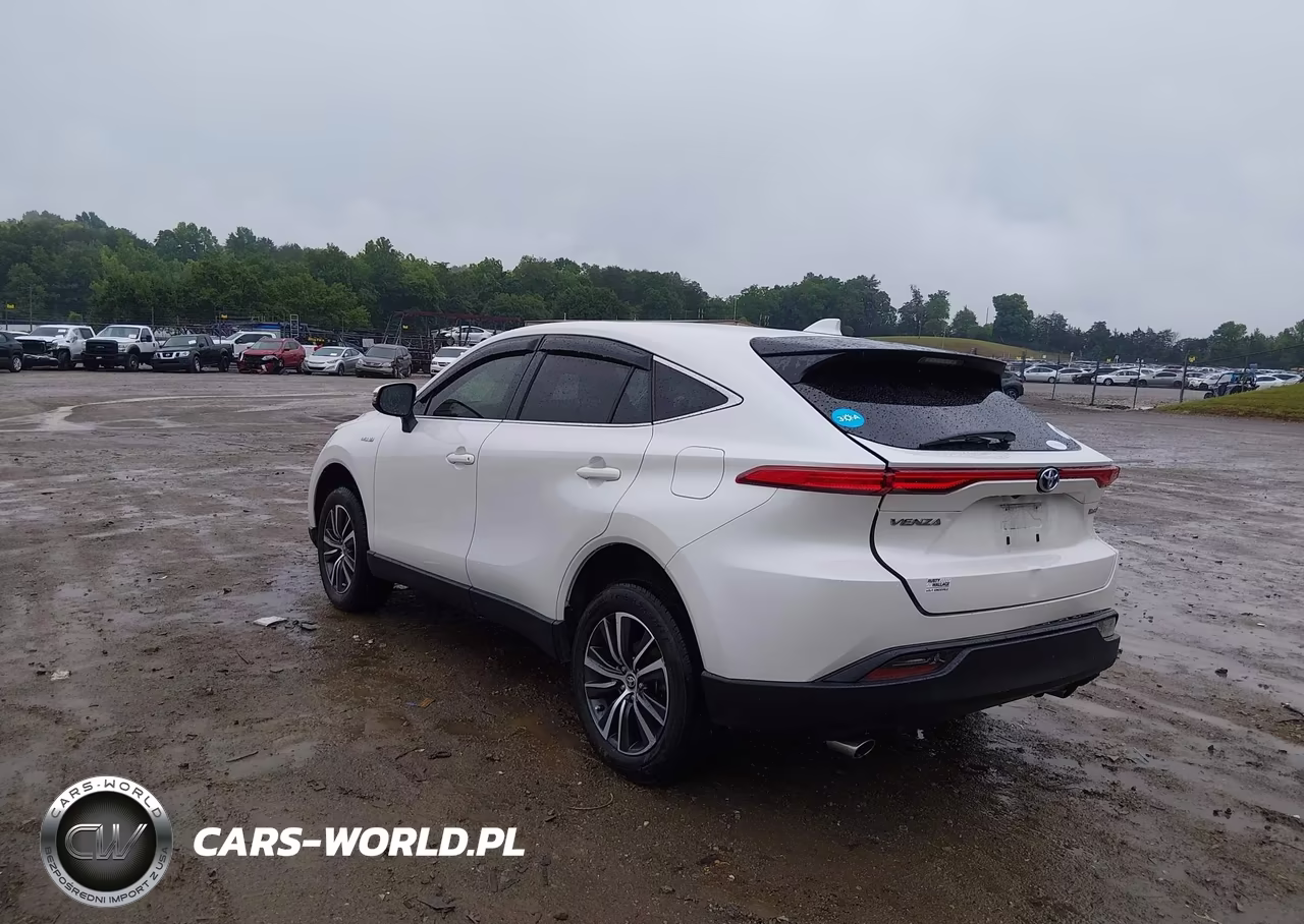 2021 Toyota Venza Le VIN:JTEAAAAH2MJ028616 - 3