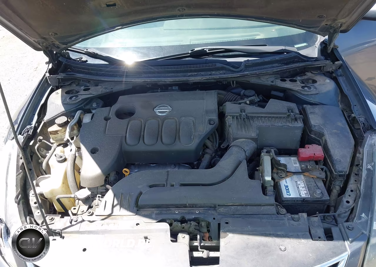 2010 Nissan Altima 2.5 S VIN:1N4AL2EP2AC113404 - 10