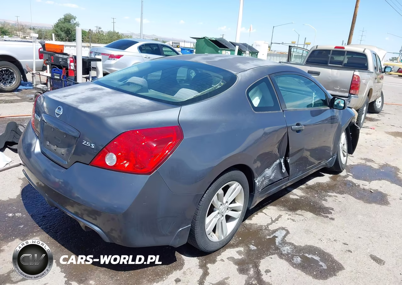 2010 Nissan Altima 2.5 S VIN:1N4AL2EP2AC113404 - 4