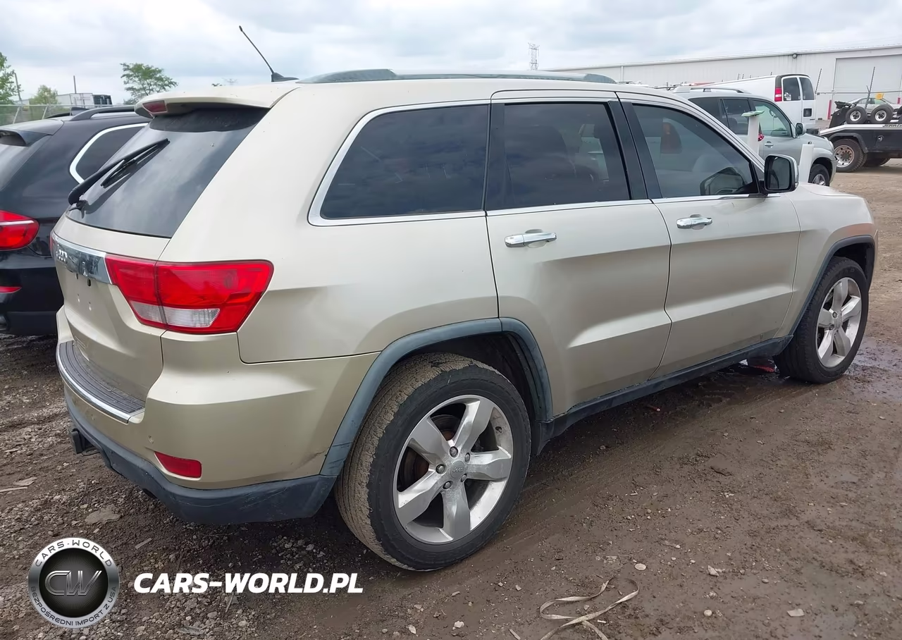 2011 Jeep Grand Cherokee Overland VIN:1J4RR6GT5BC737691 - 4