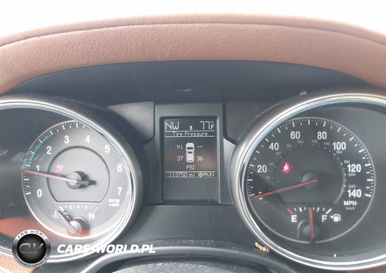 2011 Jeep Grand Cherokee Overland VIN:1J4RR6GT5BC737691 - 7