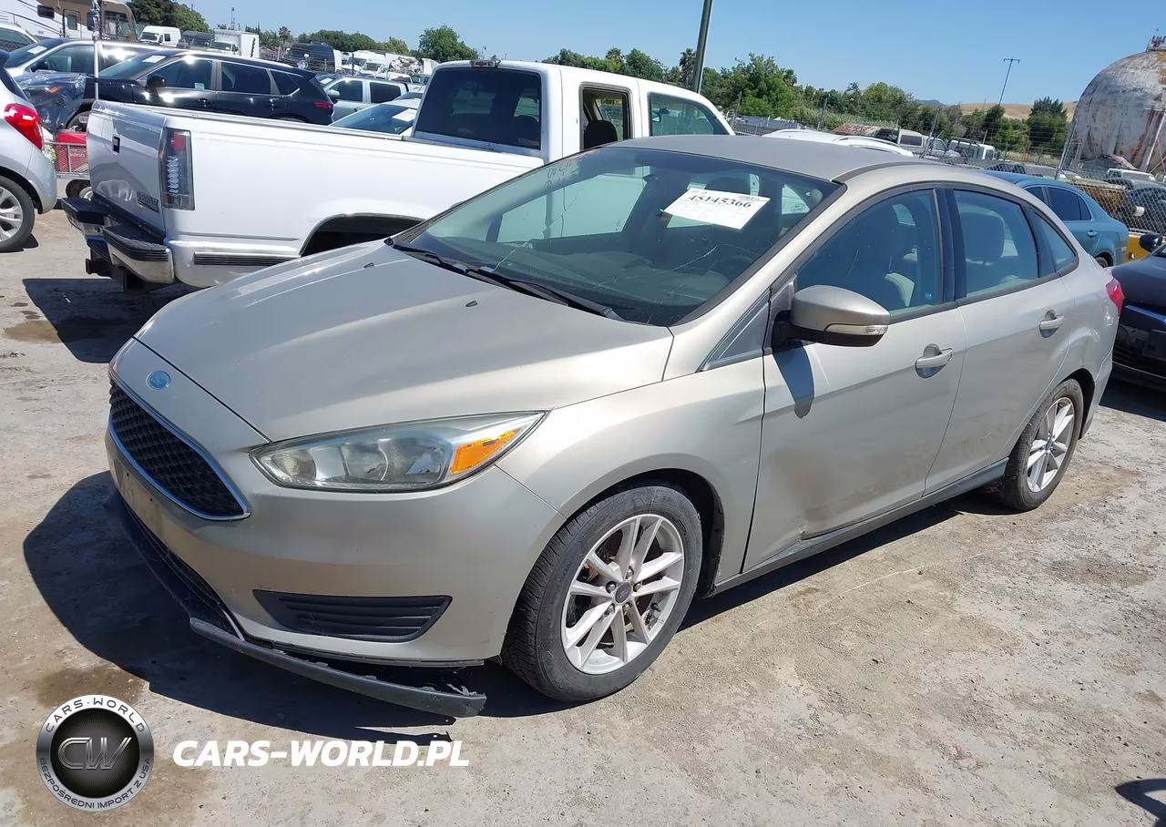 2015 Ford Focus Se VIN:1FADP3F20FL222039 - 2