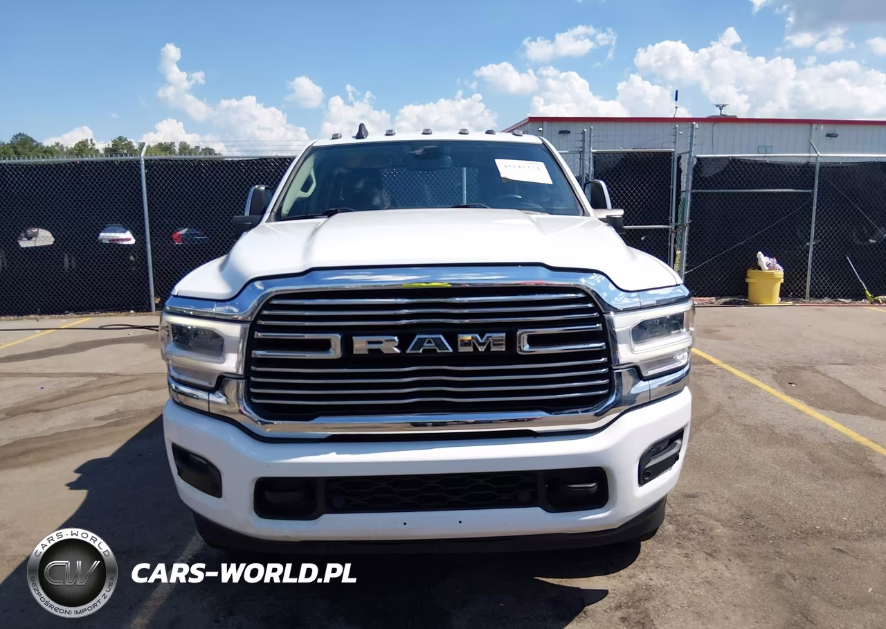 2023 Ram 2500 Laramie 4X4 6'4 Box VIN:3C6UR5FL0PG569725 - 12