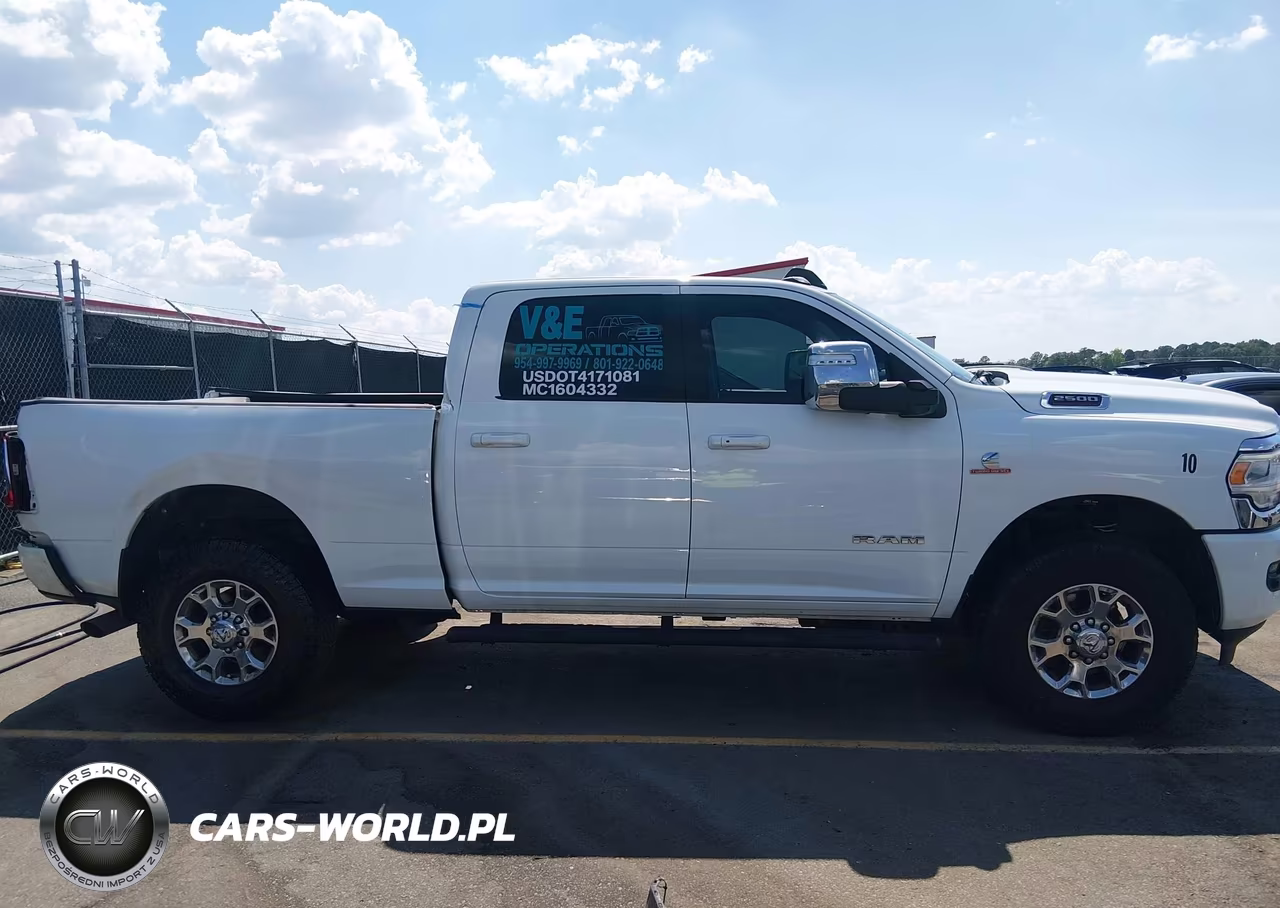 2023 Ram 2500 Laramie 4X4 6'4 Box VIN:3C6UR5FL0PG569725 - 13