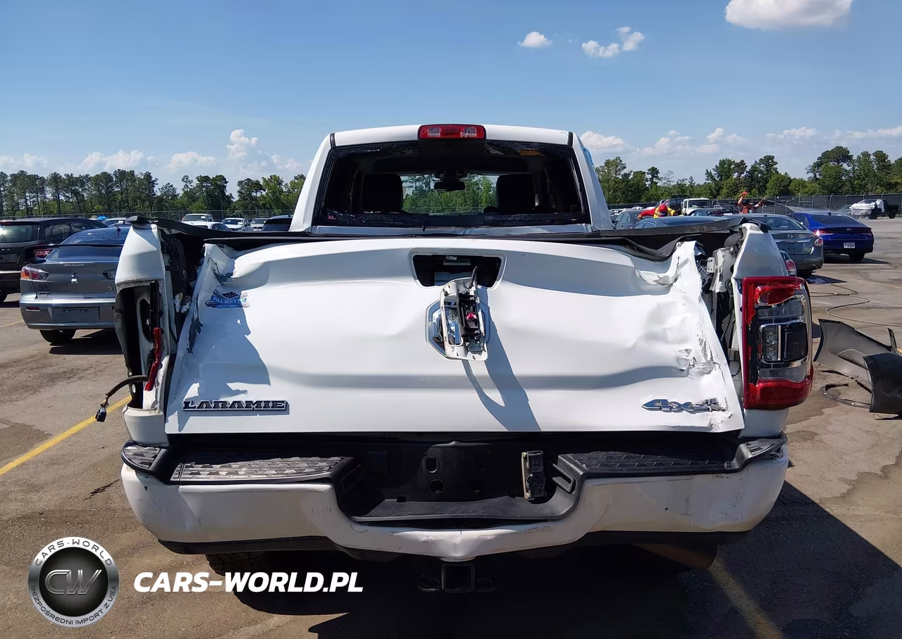 2023 Ram 2500 Laramie 4X4 6'4 Box VIN:3C6UR5FL0PG569725 - 16