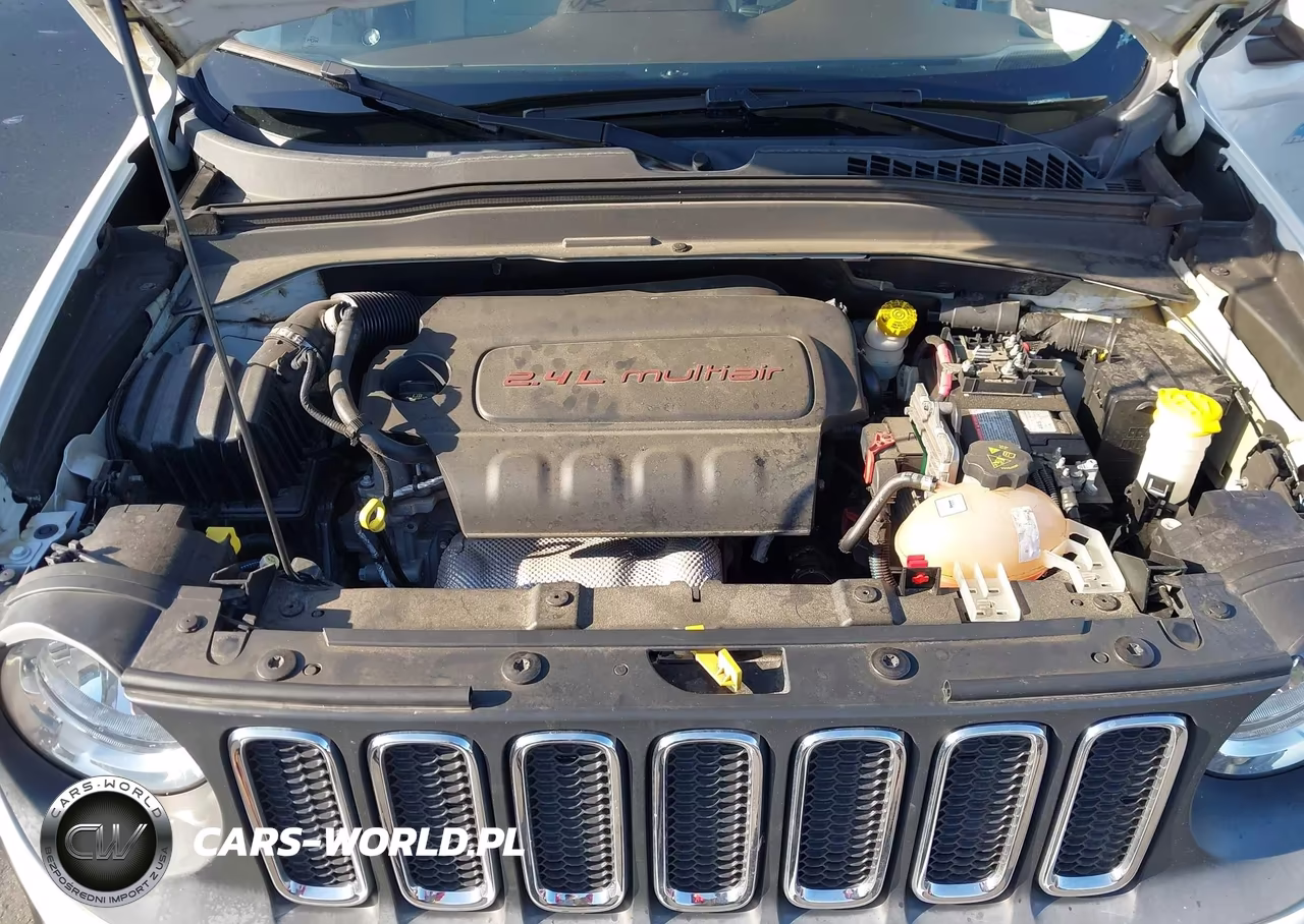 2015 Jeep Renegade North VIN:ZACCJABT8FPB96845 - 10