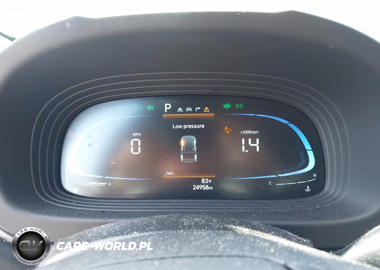 2023 Hyundai Venue Limited VIN:KMHRC8A33PU218972 - 7
