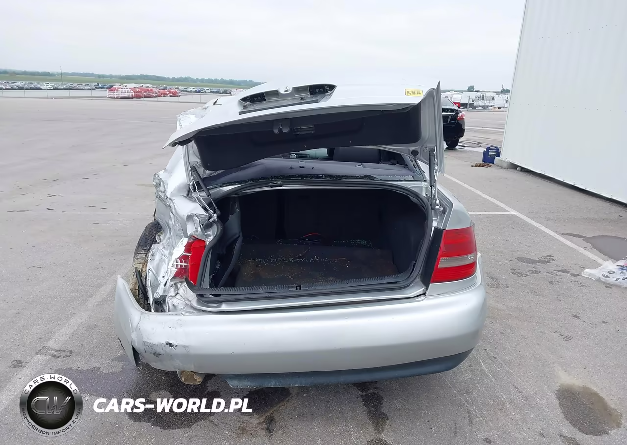 2001 Audi A4 1.8 T VIN:WAUDC68D31A145447 - 16