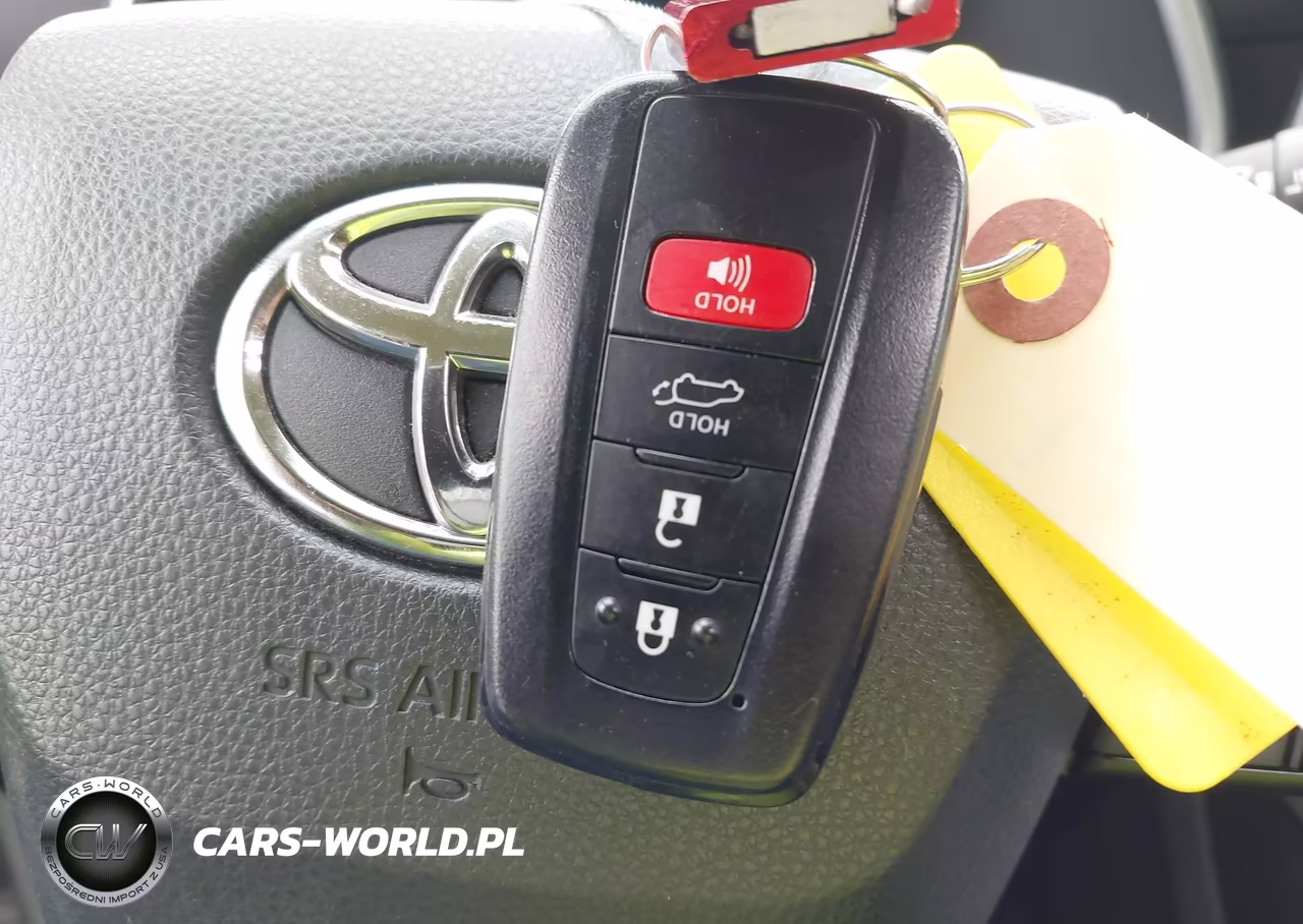 2022 Toyota Highlander Xle VIN:5TDHZRBHXNS570253 - 11