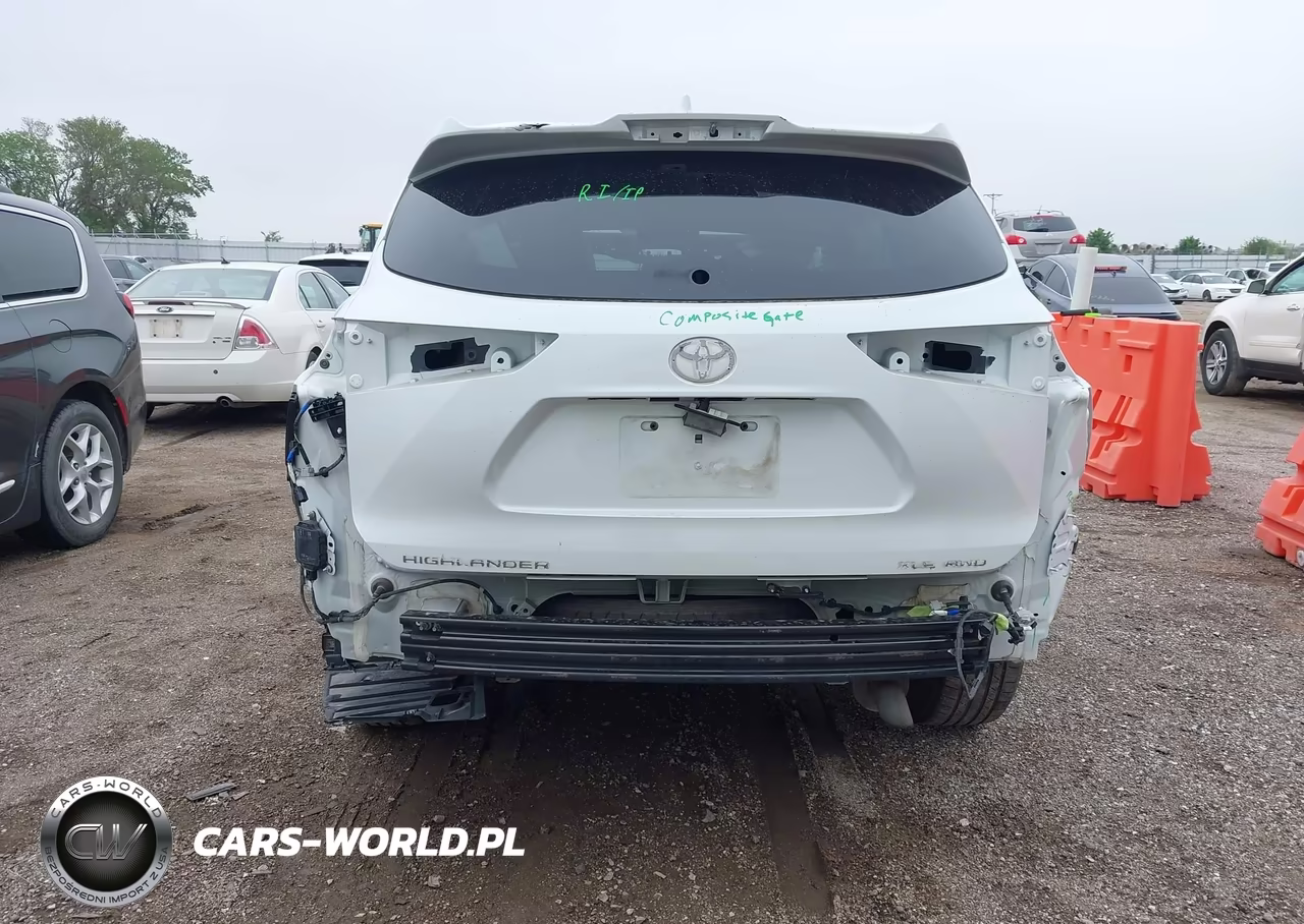 2022 Toyota Highlander Xle VIN:5TDHZRBHXNS570253 - 18
