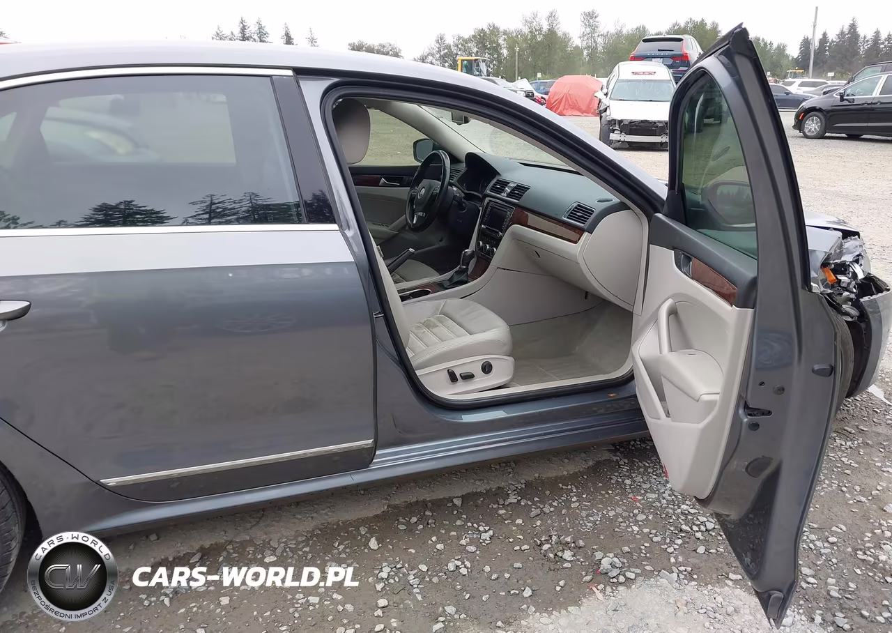 2013 Volkswagen Passat 2.0L Tdi Sel Premium VIN:1VWCN7A37DC142072 - 5