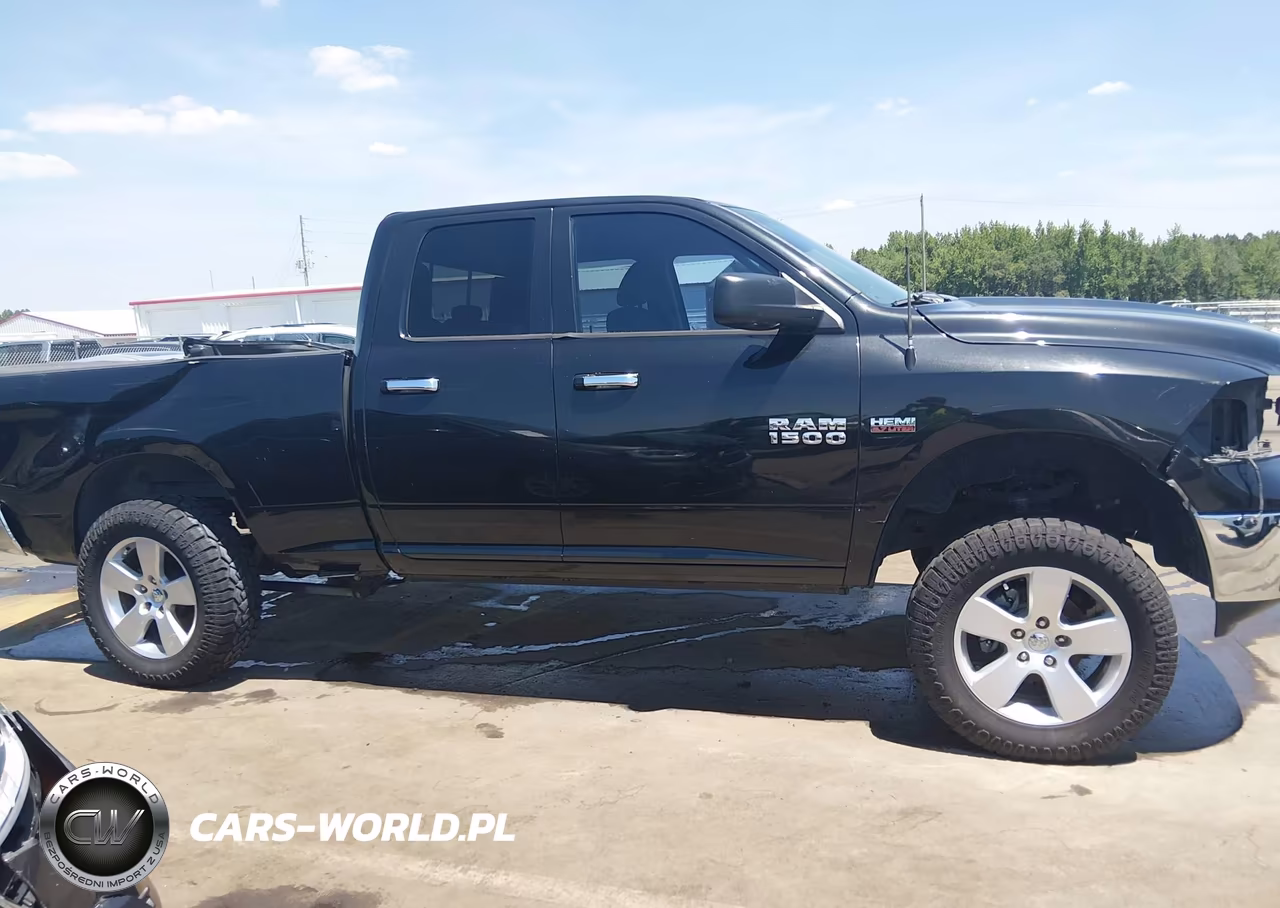2015 Ram 1500 Big Horn VIN:1C6RR7GT8FS571777 - 14