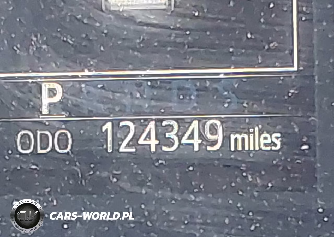 2020 Toyota Tundra 1794 Edition VIN:5TFAY5F19LX906914 - 15