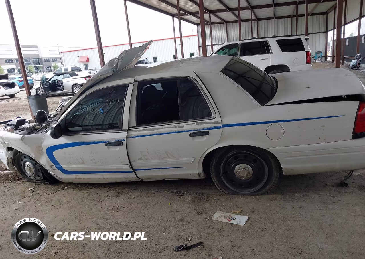 2009 Ford Crown Victoria Police-Police Interceptor VIN:2FAHP71V39X114872 - 14