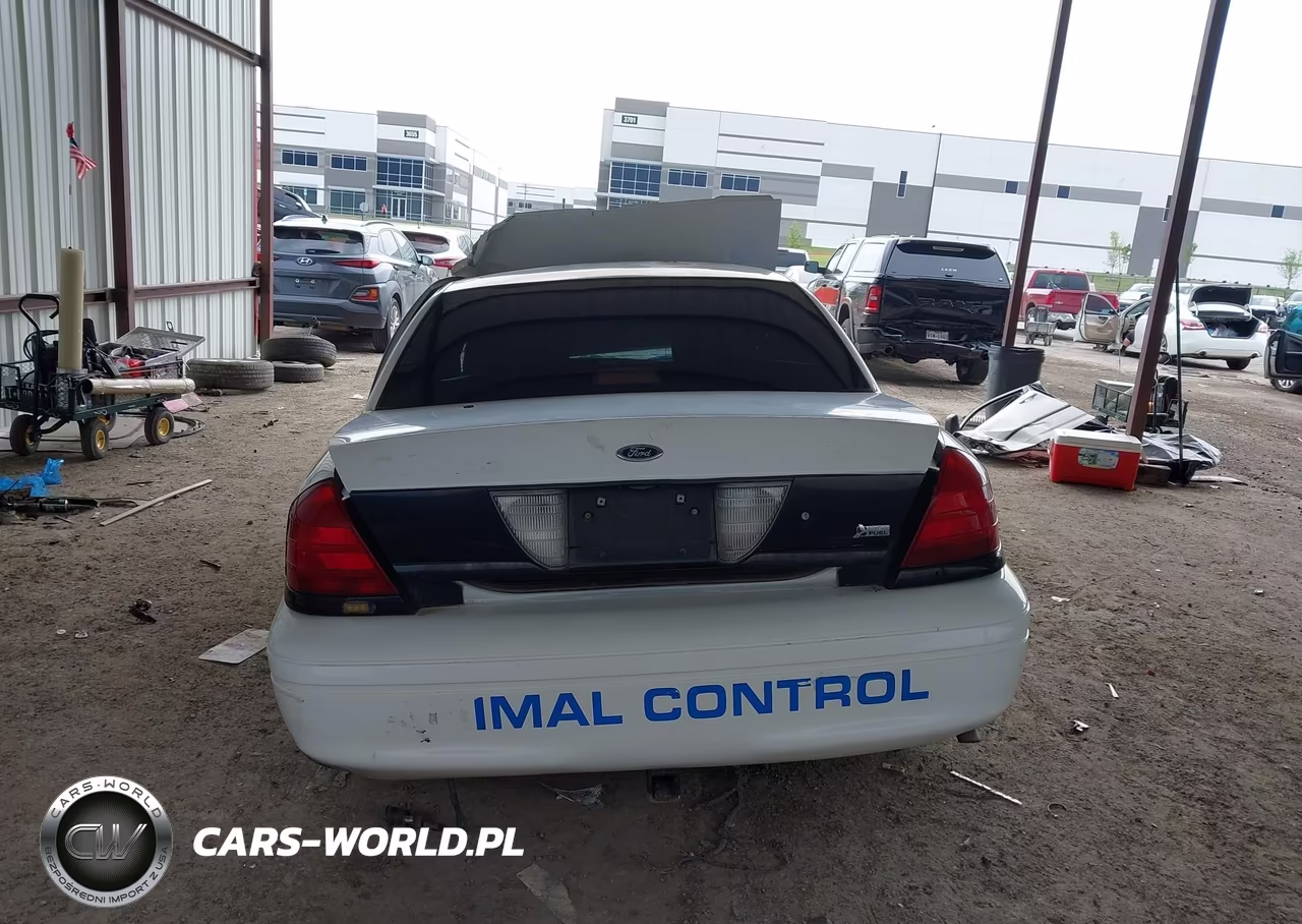 2009 Ford Crown Victoria Police-Police Interceptor VIN:2FAHP71V39X114872 - 16