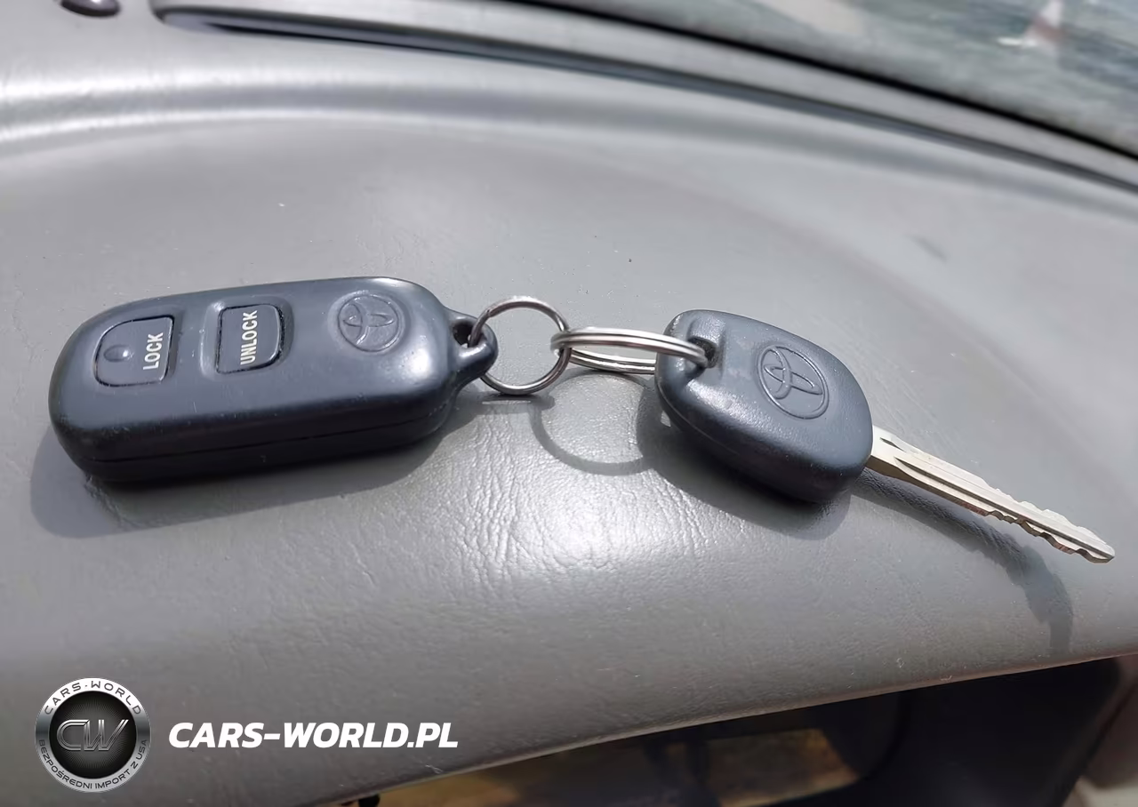 1999 Toyota Camry Solara Sle VIN:2T1CF22P2XC147924 - 11