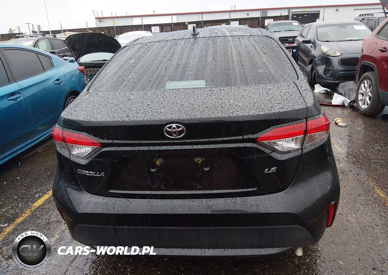 2021 Toyota Corolla Le VIN:5YFEPMAEXMP262588 - 17
