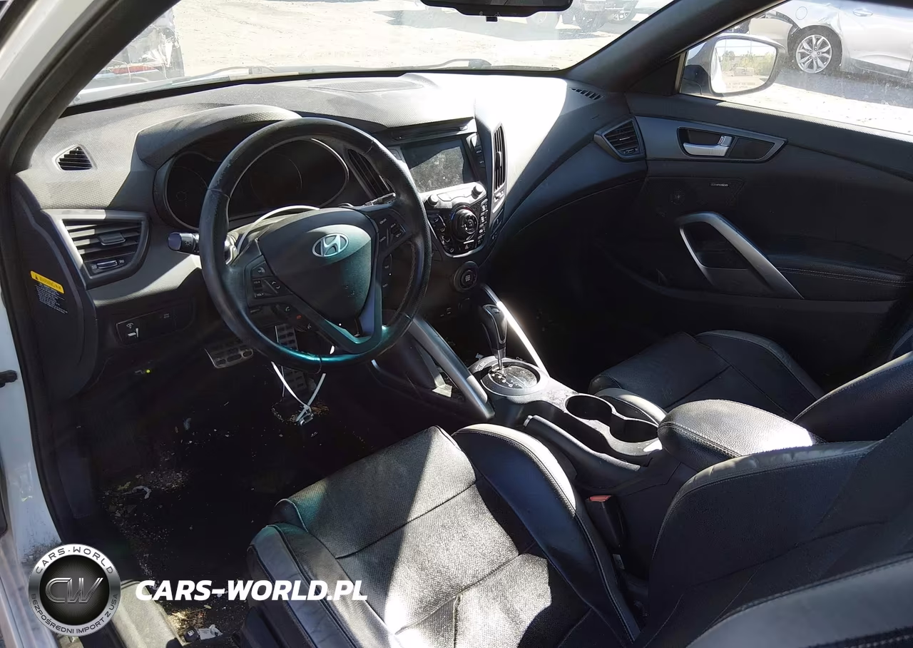 2016 Hyundai Veloster Turbo VIN:KMHTC6AE2GU249139 - 15