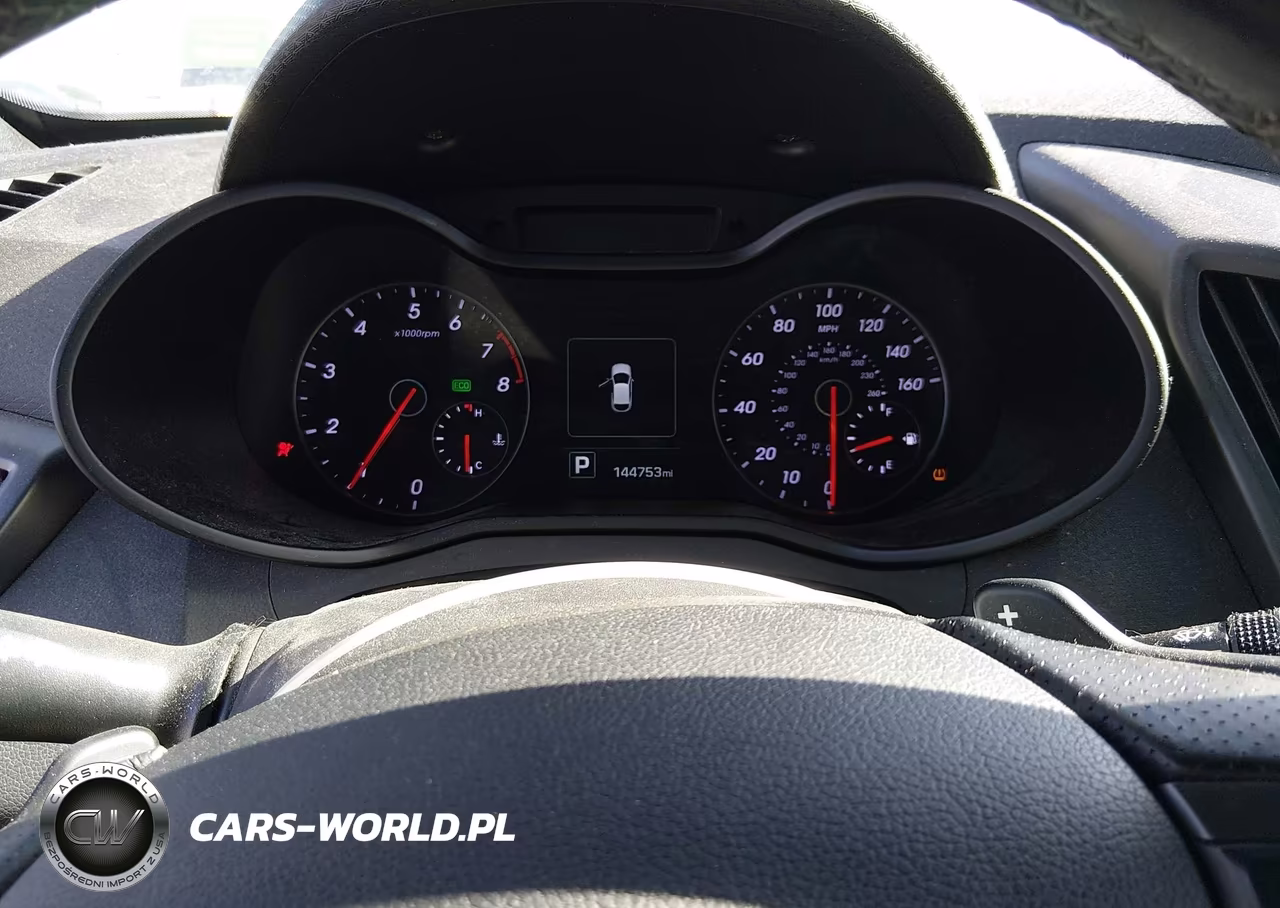 2016 Hyundai Veloster Turbo VIN:KMHTC6AE2GU249139 - 7