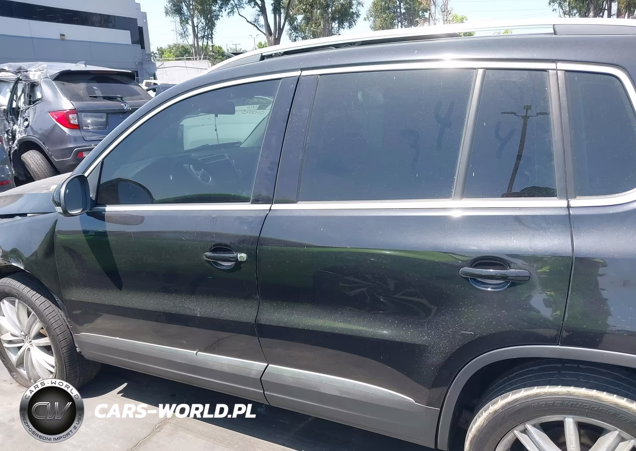 2015 Volkswagen Tiguan Se VIN:WVGAV7AXXFW515969 - 15