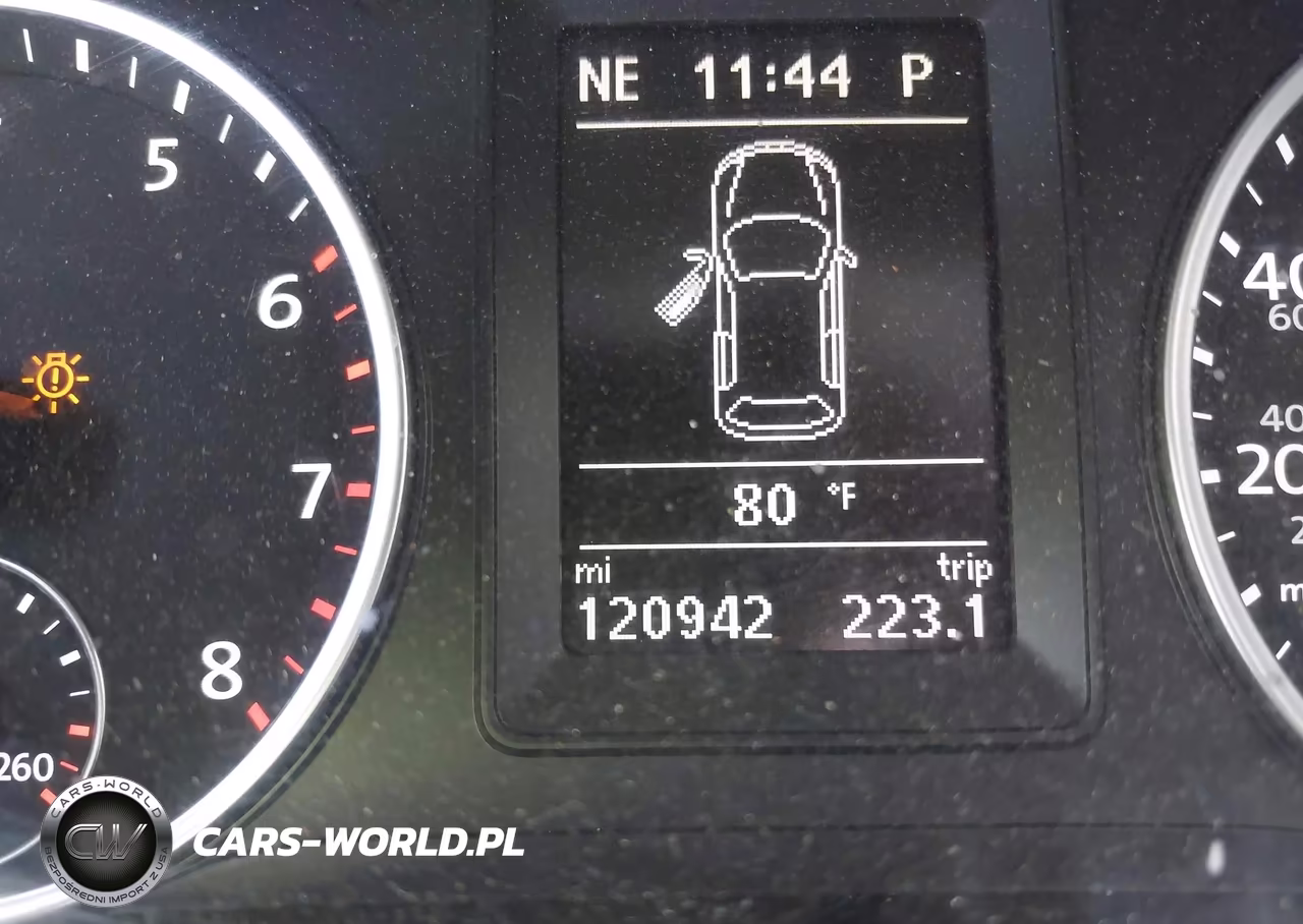 2015 Volkswagen Tiguan Se VIN:WVGAV7AXXFW515969 - 16