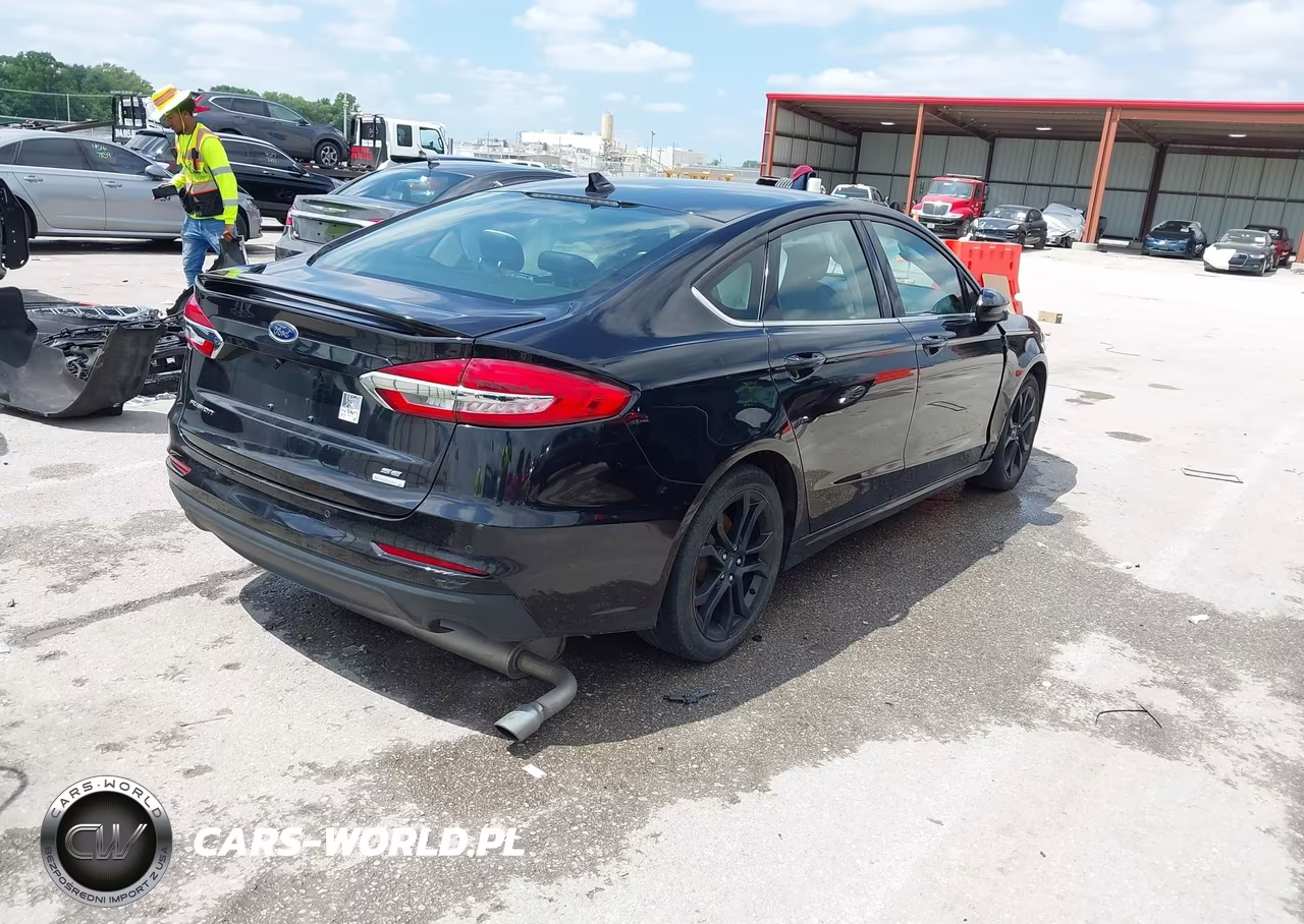 2019 Ford Fusion Se VIN:3FA6P0HD7KR283647 - 4
