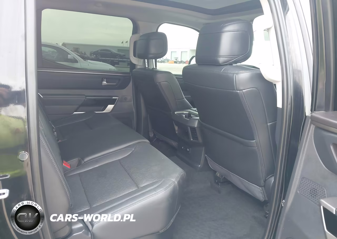 2024 Toyota Tundra Limited VIN:5TFWA5DB0RX174235 - 8