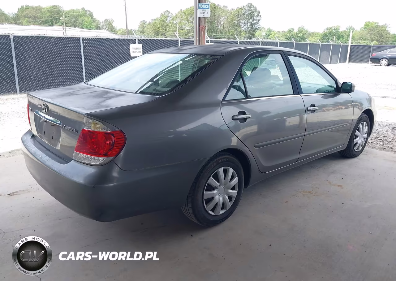2006 Toyota Camry Le VIN:4T1BE32K76U665114 - 4