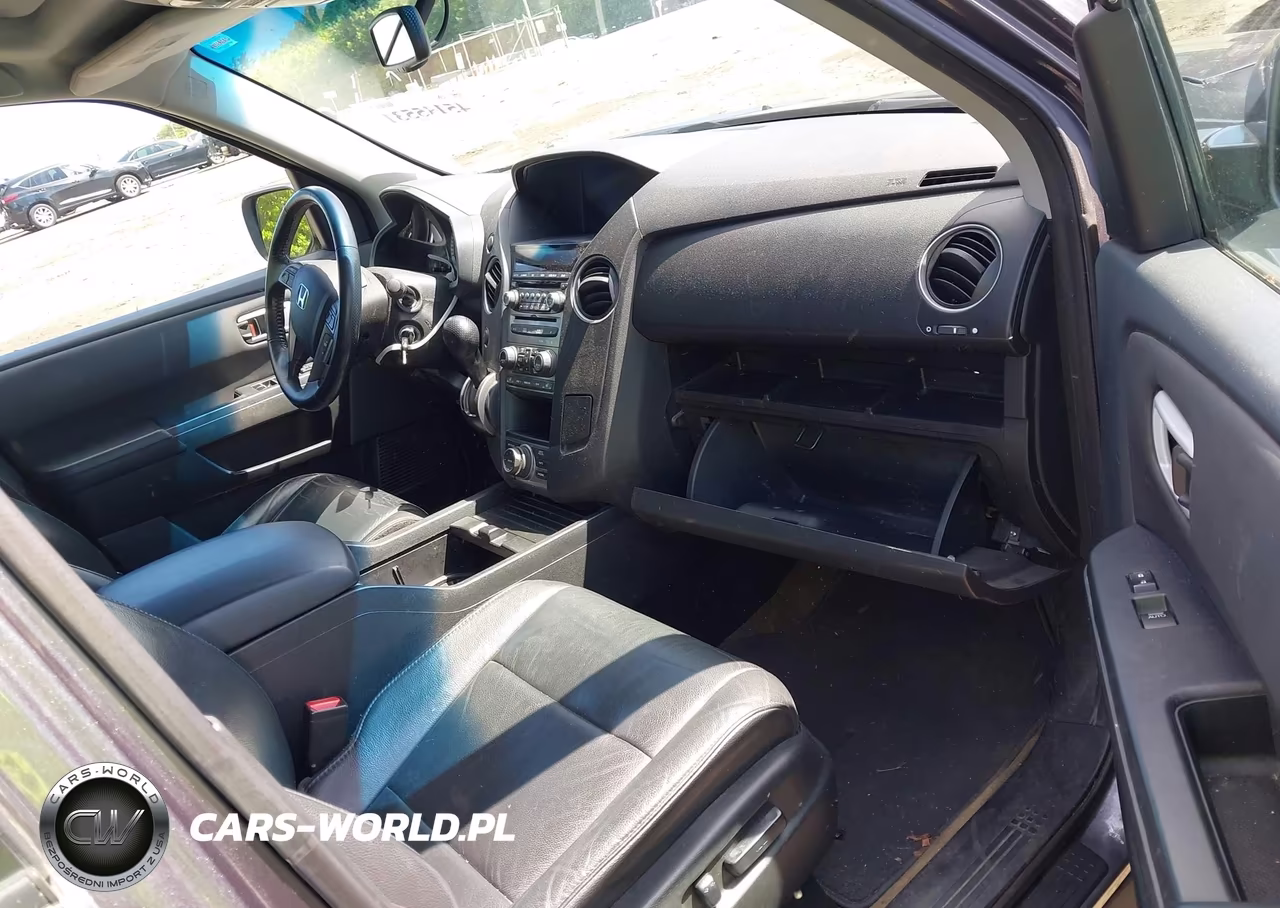 2015 Honda Pilot Touring VIN:5FNYF4H98FB033642 - 5