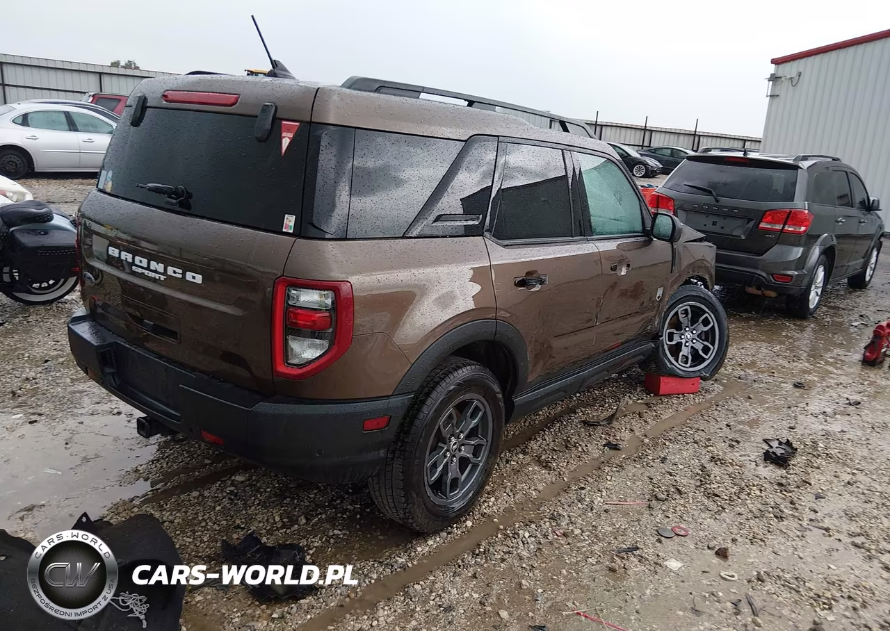 2022 Ford Bronco Sport Big Bend VIN:3FMCR9B65NRE02642 - 4