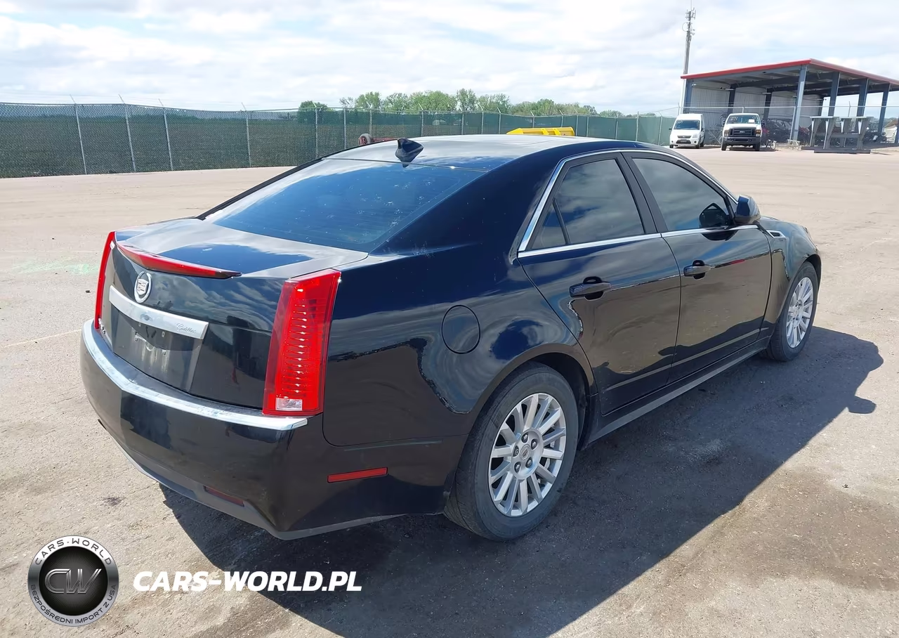 2012 Cadillac Cts Luxury Collection VIN:1G6DG5E5XC0131717 - 4