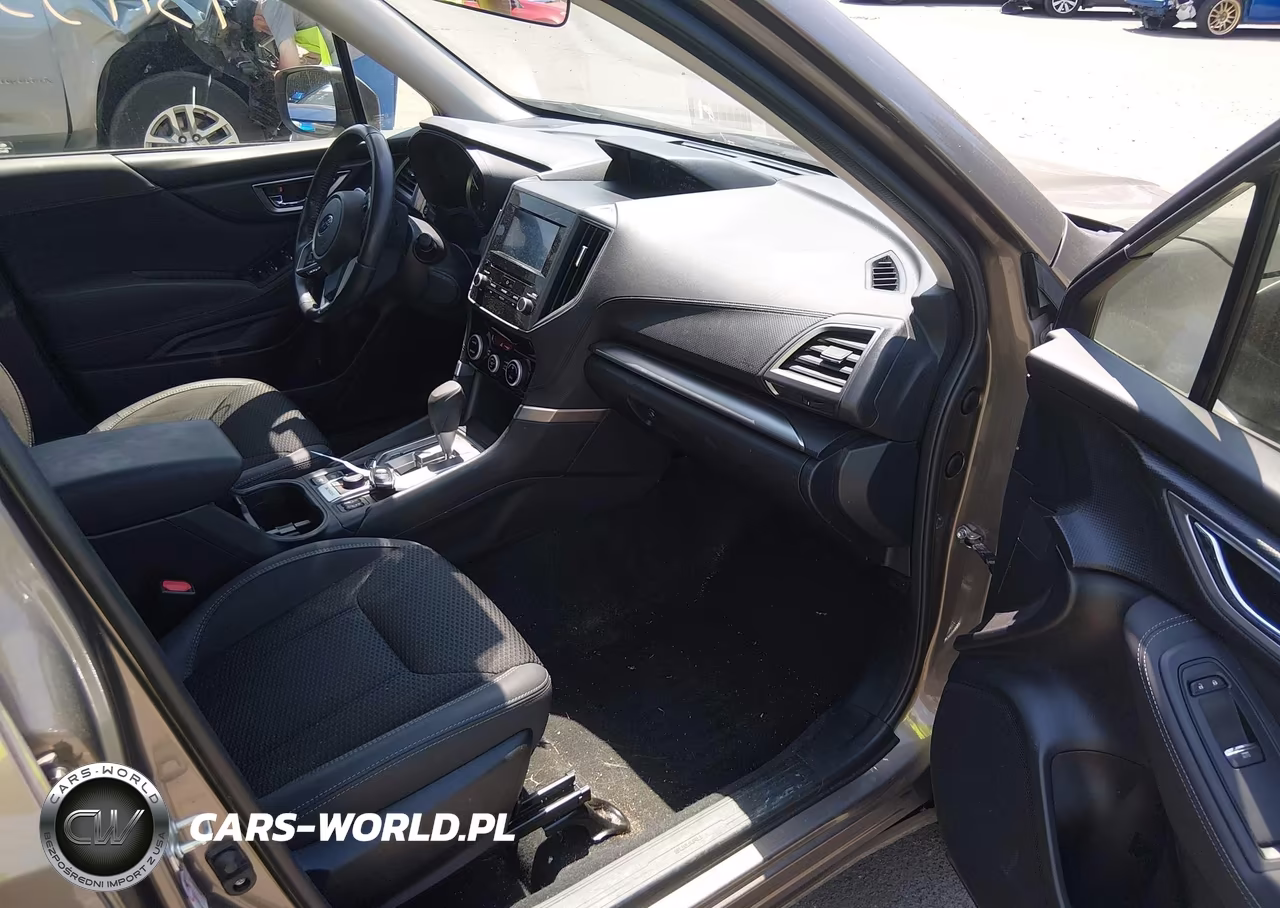 2020 Subaru Forester Premium VIN:JF2SKAJC8LH495752 - 5