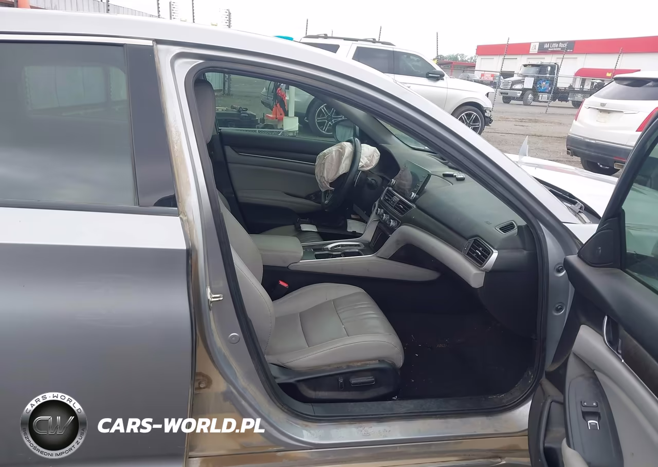 2019 Honda Accord Touring 2.0T VIN:1HGCV2F93KA029863 - 5