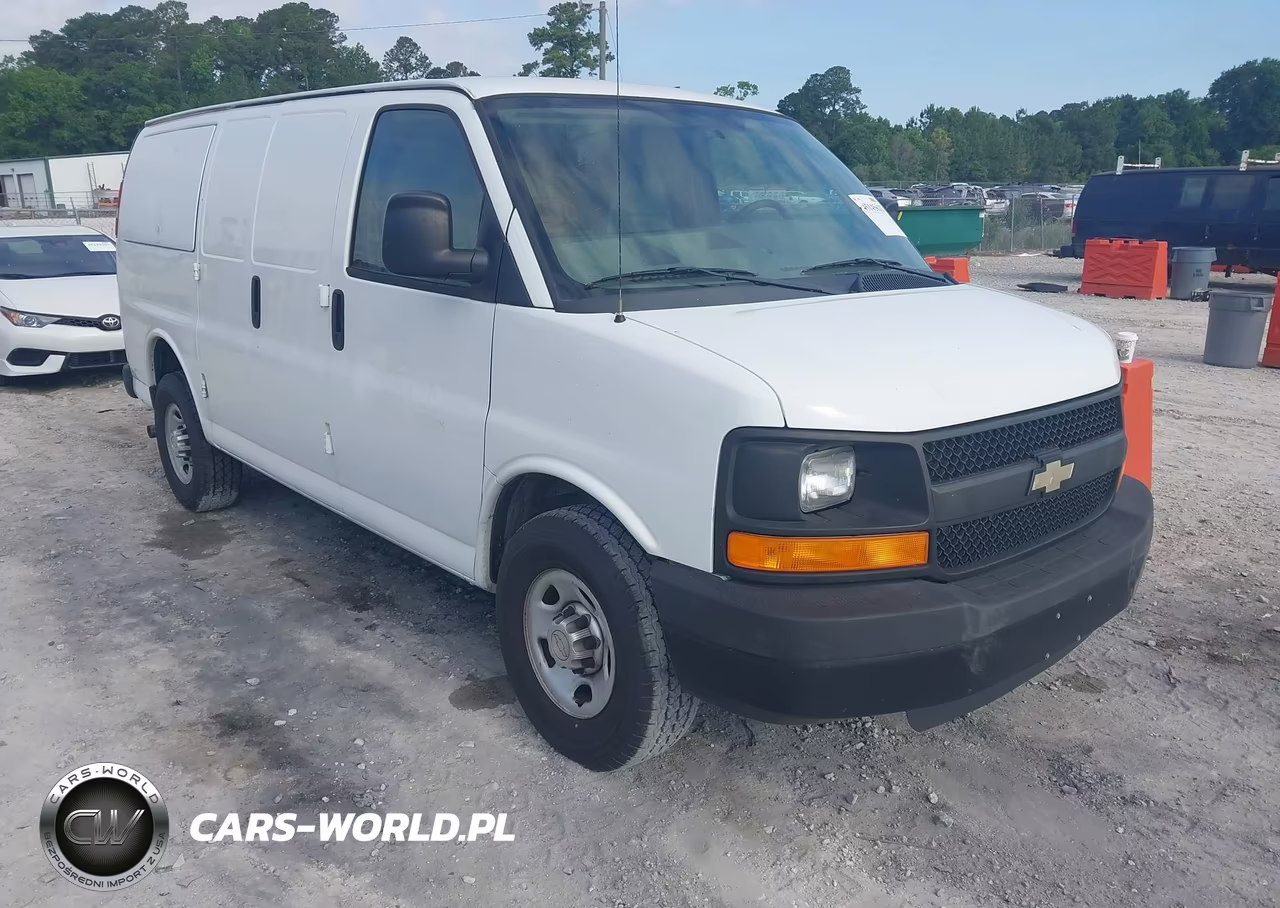 2015 Chevrolet Express 3500 Work Van