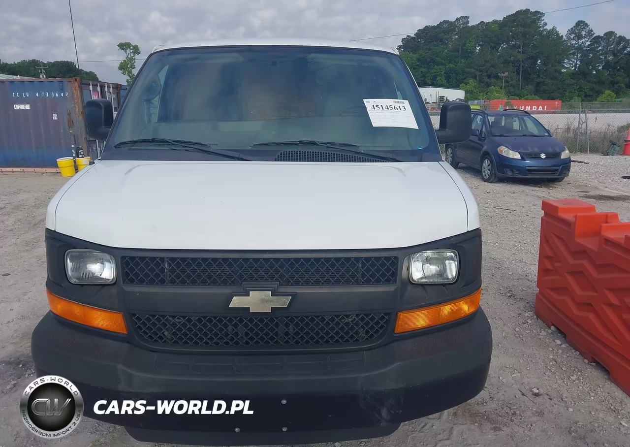 2015 Chevrolet Express 3500 Work Van VIN:1GCZGTCGXF1184332 - 12