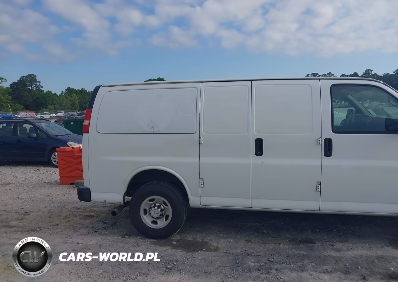 2015 Chevrolet Express 3500 Work Van VIN:1GCZGTCGXF1184332 - 6