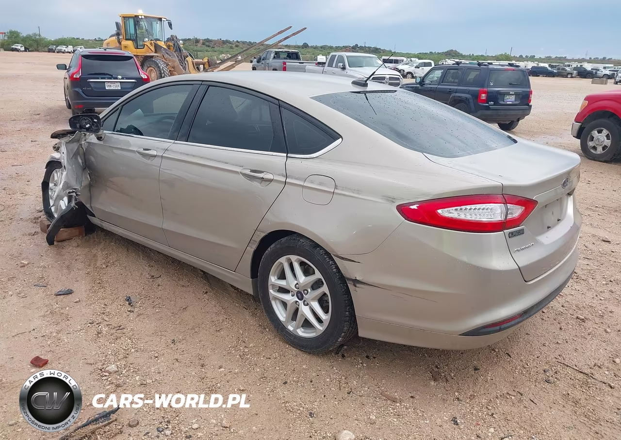 2015 Ford Fusion Se VIN:3FA6P0H7XFR205699 - 3