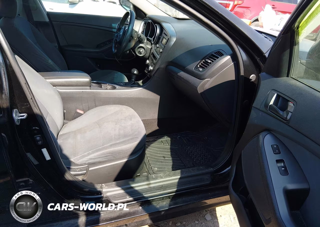 2015 Kia Optima Lx VIN:KNAGM4A70F5618014 - 5