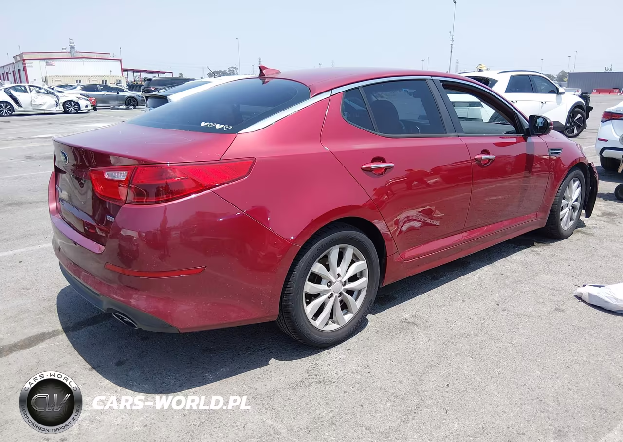 2015 Kia Optima Lx VIN:5XXGM4A79FG473599 - 4