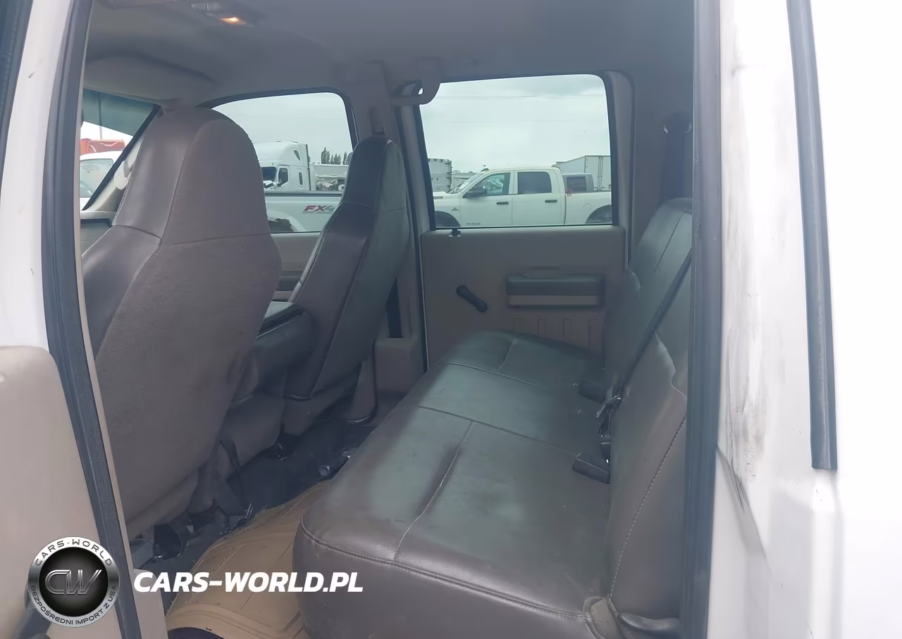 2010 Ford F-450 Chassis Lariat-Xl-Xlt VIN:1FDGW4HR4AEA94620 - 7