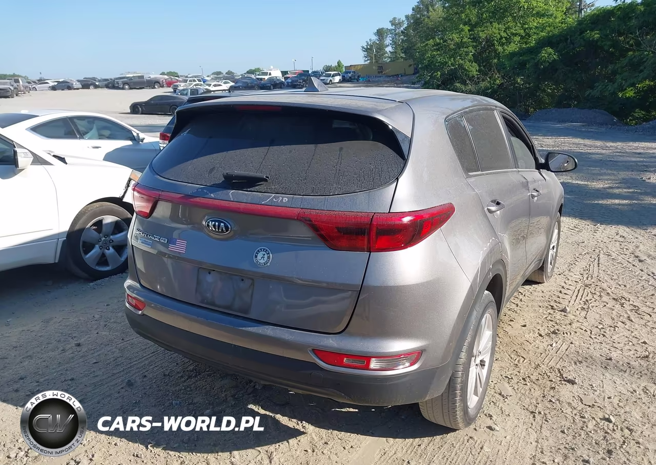 2018 Kia Sportage Lx VIN:KNDPM3AC5J7444738 - 4