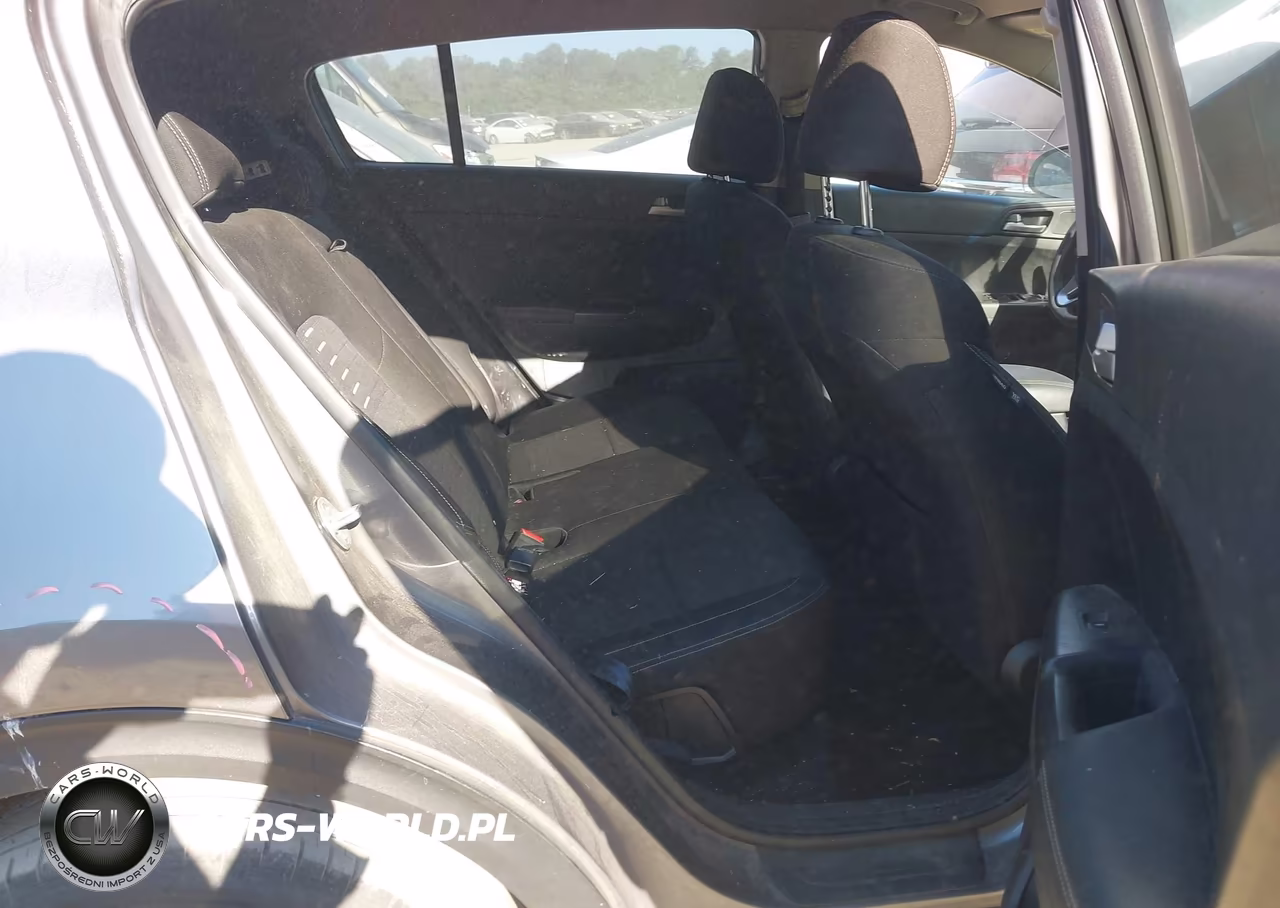 2018 Kia Sportage Lx VIN:KNDPM3AC5J7444738 - 8