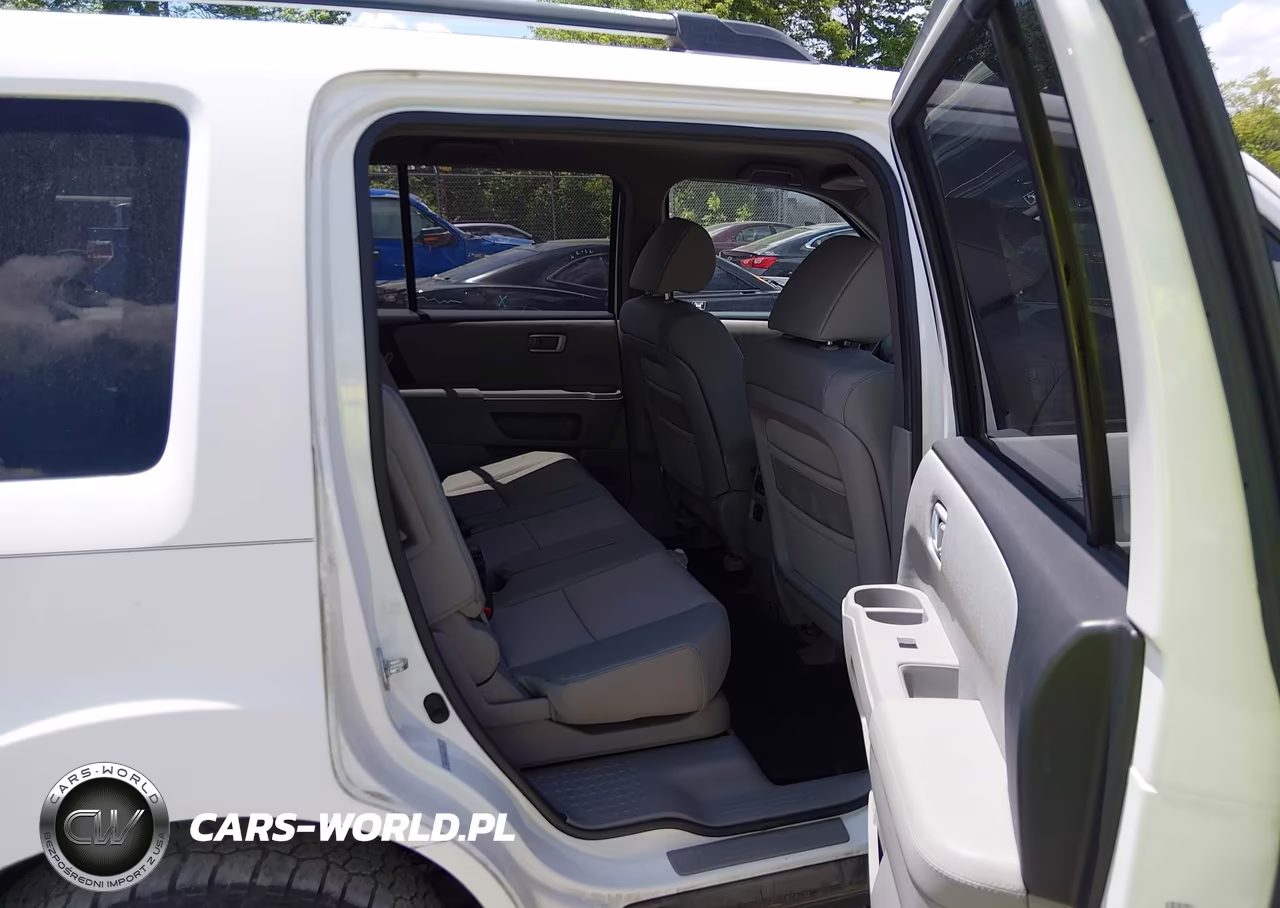 2011 Honda Pilot Ex VIN:5FNYF4H46BB074818 - 8