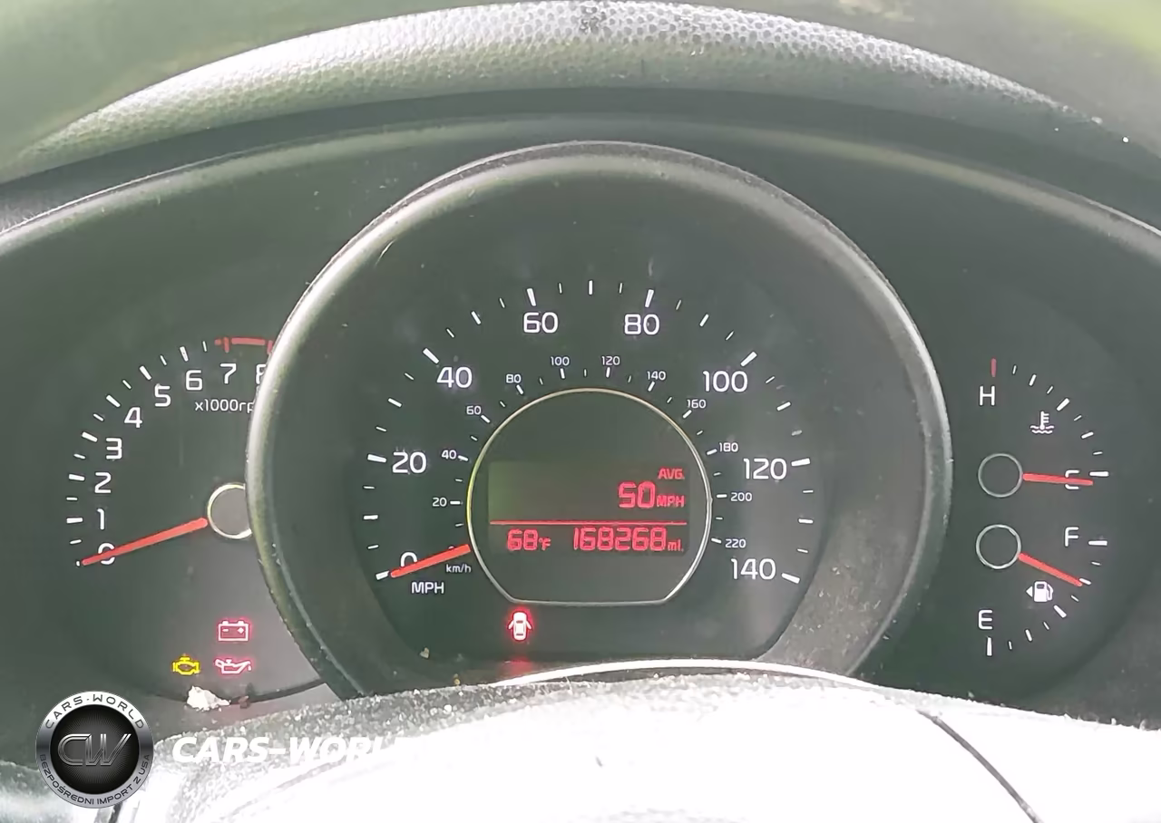 2016 Kia Soul VIN:KNDJN2A21G7363832 - 7