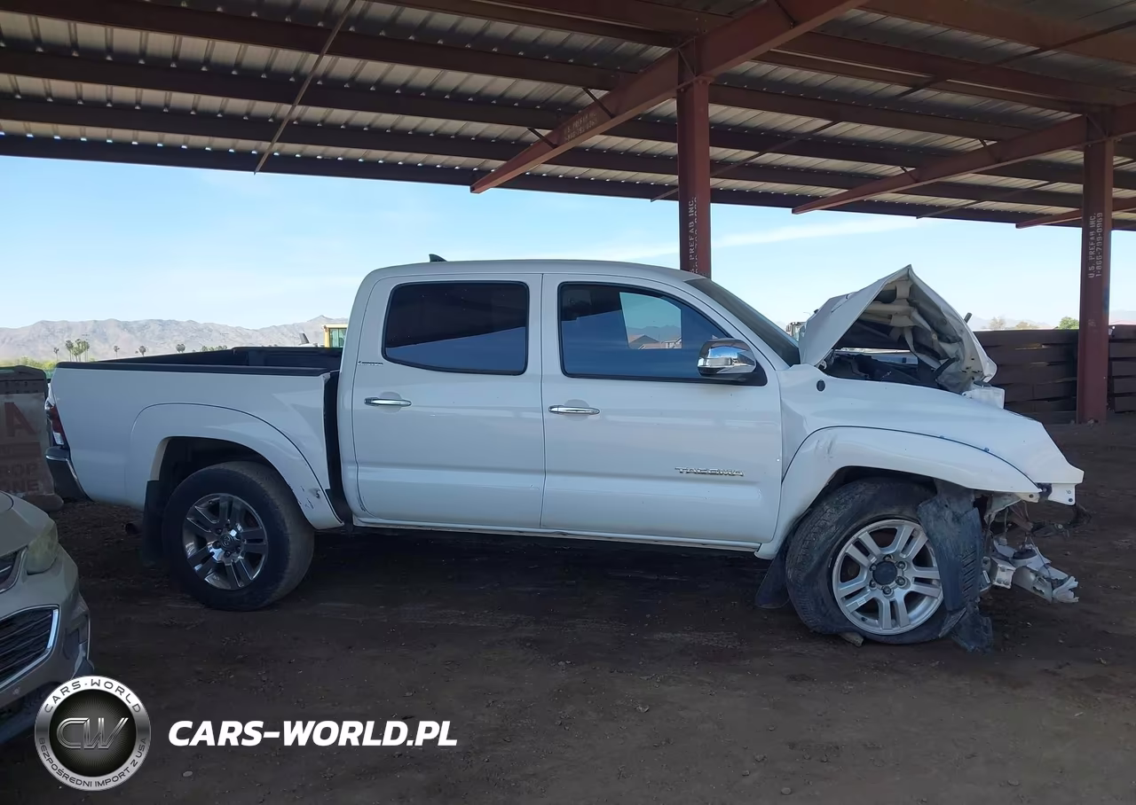 2014 Toyota Tacoma Base V6 VIN:5TFLU4EN7EX092090 - 13