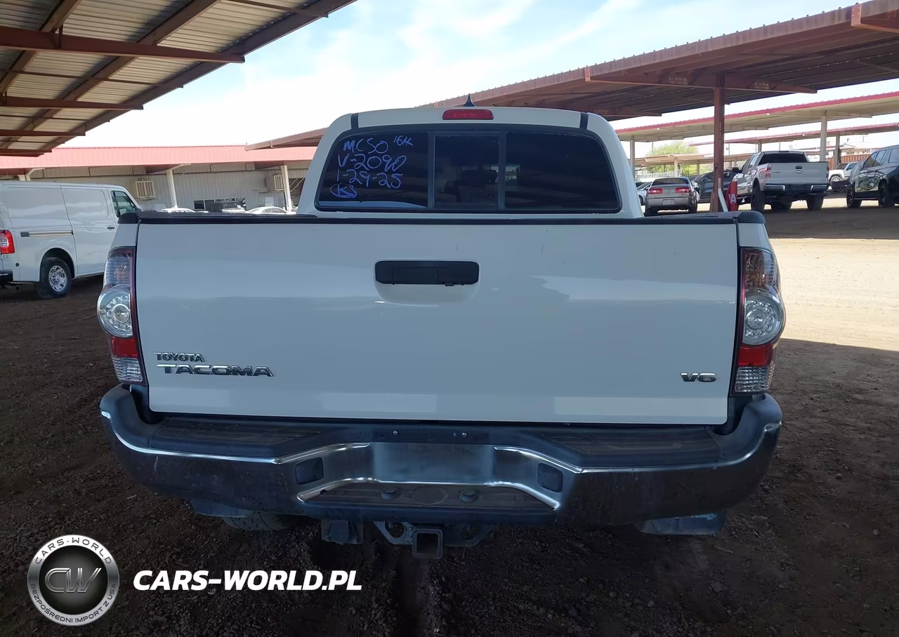 2014 Toyota Tacoma Base V6 VIN:5TFLU4EN7EX092090 - 16