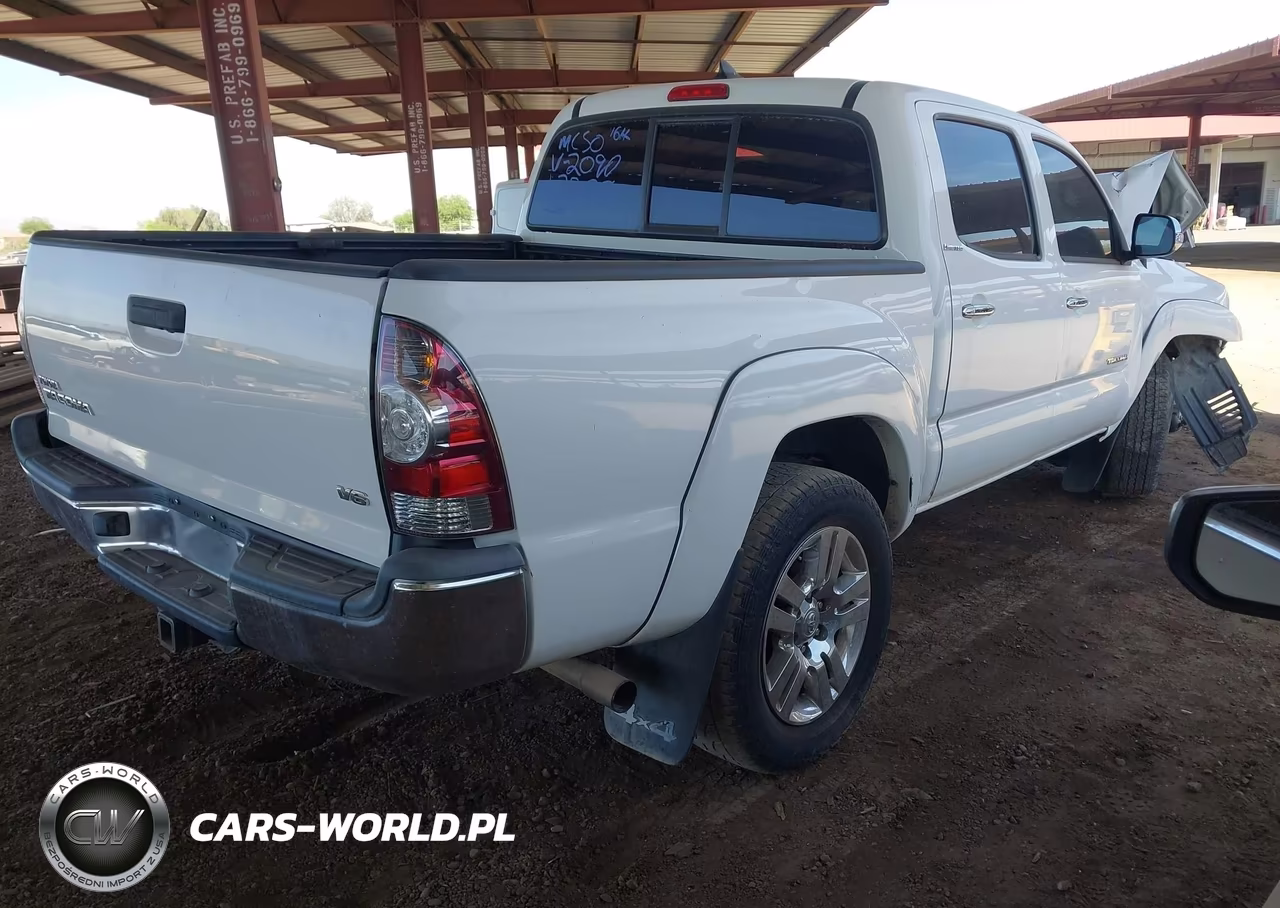 2014 Toyota Tacoma Base V6 VIN:5TFLU4EN7EX092090 - 4